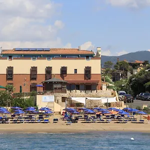 Tramonto 3*, San Vincenzo Italia